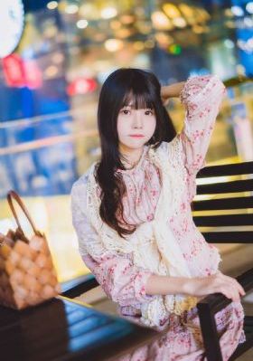 欧美胖女人图片素材_剧情片高清在线观看