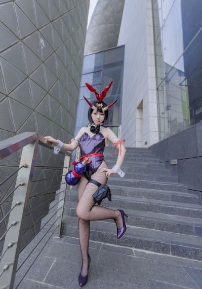 欧美巨乳极品_手机免费观看