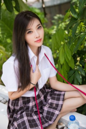 国产哪个牌子奶瓶好一些_高清高清完整版播放