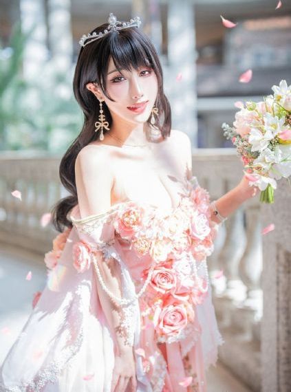 中文激情一区二区_JVID性感写真