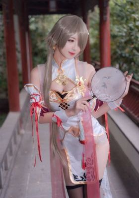 欧美蕾丝女装_手机在线看片