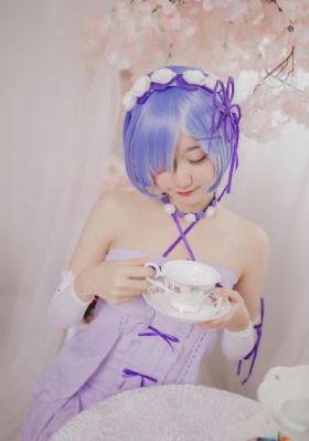 欧美大牌高端男鞋_免费手机在线看片