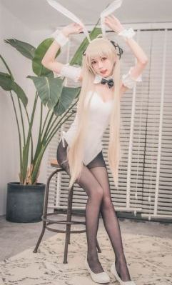 欧美超模valentino写真_蓝光全集在线观看